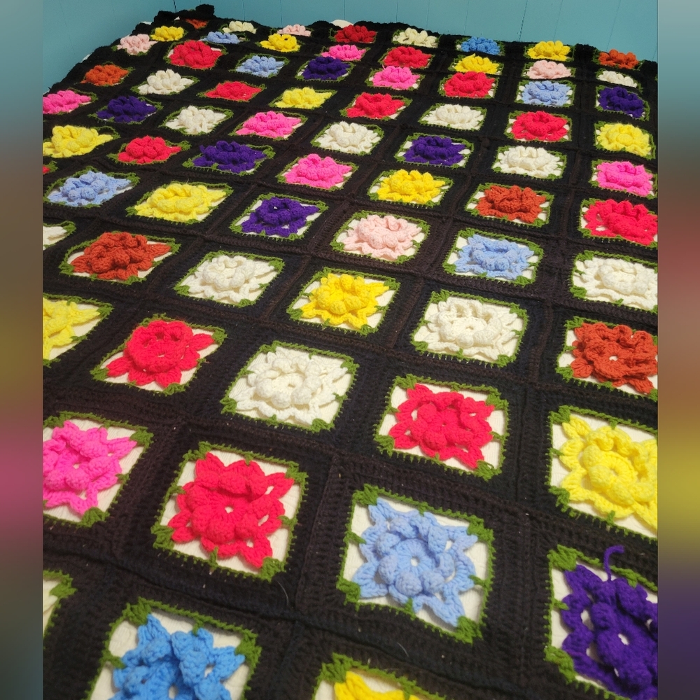 Vintage Handmade Crochet Flower Granny Square Afghan, large throw Blanket
